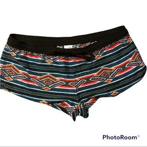 Body Glove swim/ board shorts size L